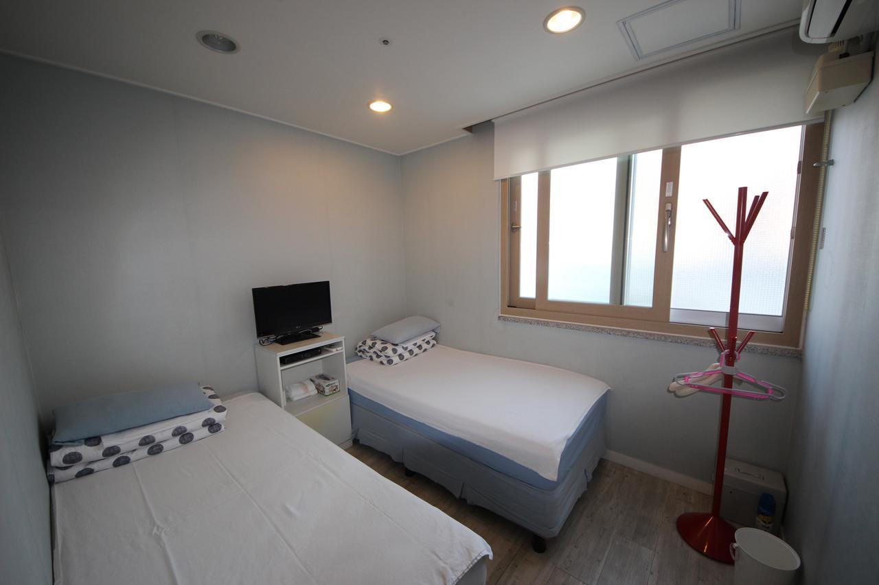 Hostel The New Day Busan Exterior foto